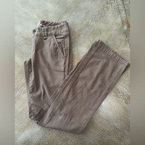 Yom Yom Brown Low Rise Straight Leg Pants Junior Size 3 Waist 30” Inseam 32”